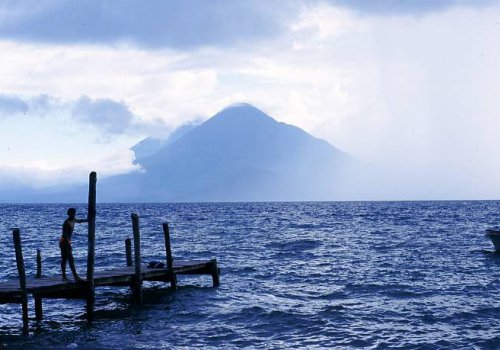 אגם אטיטלאן (לאגו אטיטלאן), גואטמלה – Lago Atitlan